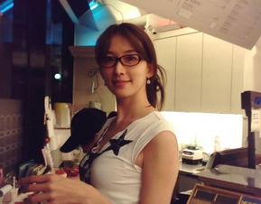 娱乐吃瓜酱大学生现状,揭秘当代大学生“吃瓜”现象